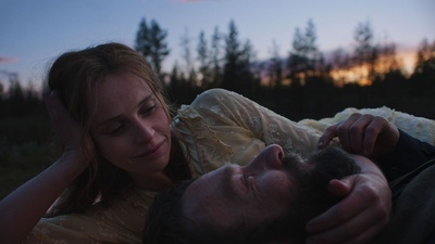 Cover image for Joel Edgerton and Felicity Jones in 'Train Dreams'