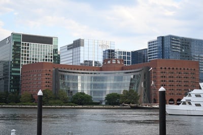 Cover image for Judge Dismisses HBS Grad’s Antisemitism Lawsuit Against Harvard