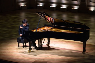 Cover image for Lang Lang Image