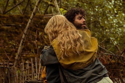 Cover image for ‘Yellowjackets’ Season 3 Review: Spring Signals Tranquil Yet Eerie Renewal