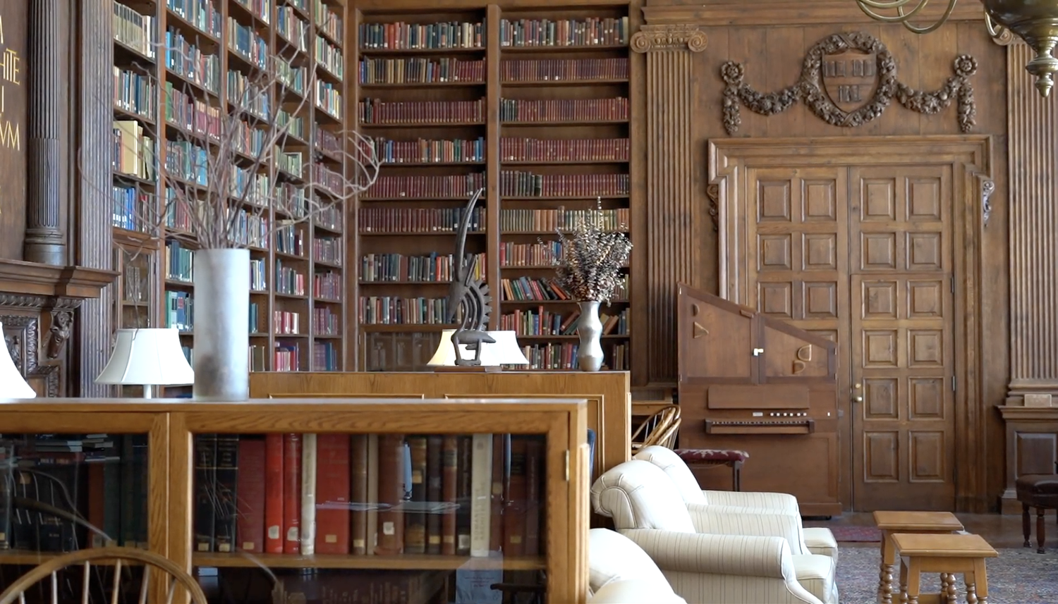 Dunster House's beautiful library, complete with just enough wood paneling to satisfy your inner dark academic.