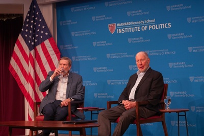Cover image for At IOP Forum, Robert Putnam Warns of ‘More Trumps’ In America's Future