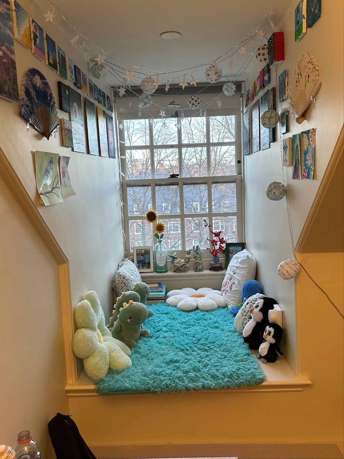 You'll only find a window this cute in Lowell House.