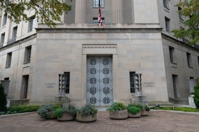 Cover image for HHS Refers Harvard Antisemitism Probe to DOJ, Saying Months of Talks Were ‘Fruitless’