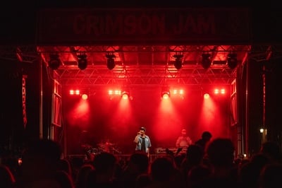 Cover image for In Photos: Students Vibe With Bryce Vine at Crimson Jam