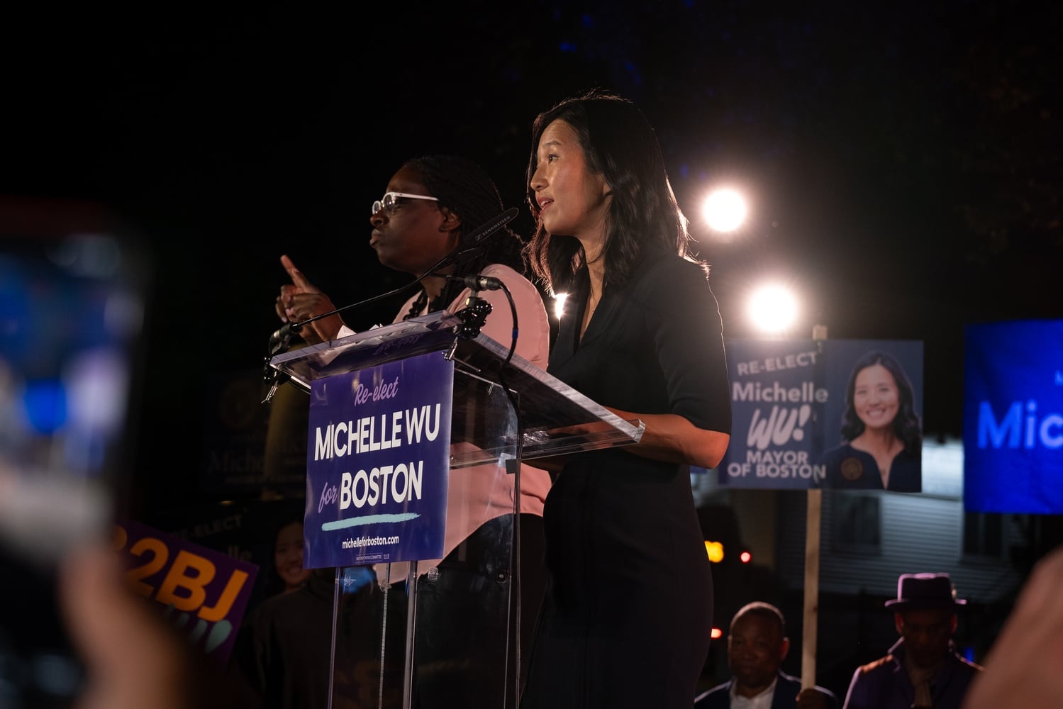 Incumbent Michelle Wu '07 and challenger Josh Kraft — a philanthropist and the son of billionaire Robert Kraft — will advance in the Boston mayor's race, according to NBC News projections. The election's winner will be decided in November.