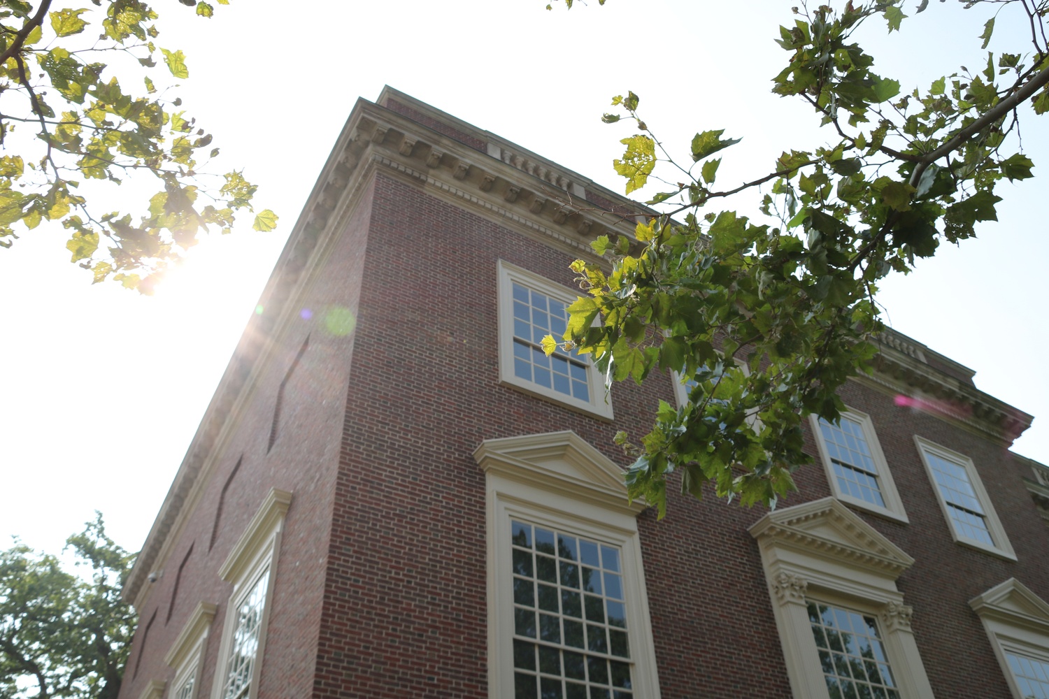 The Harvard Art Museums' Georgian façade.
