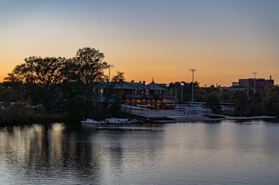 Cover image for Editor's Note: The 60th Annual Head of the Charles Regatta