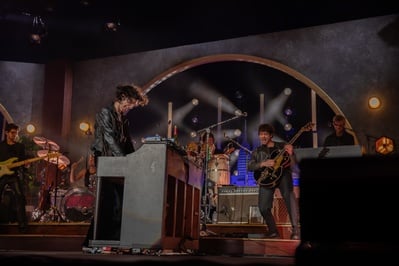 Cover image for sombr Concert Review: A Cheeky Yet Passionate Welcome to the Stage