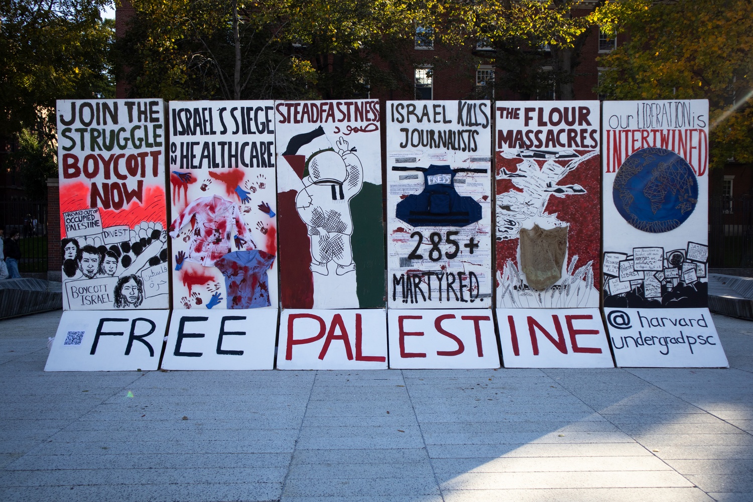 The Harvard Undergraduate Palestine Solidarity Committee put up their Wall of Resistance last Sunday in the Science Center Plaza.