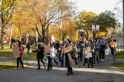 Cover image for Harvard Plans to Increase Introductory Writing Course Sizes, Drawing Union Objections
