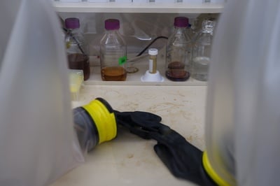 Cover image for Machinery in the CERTI Laboratory