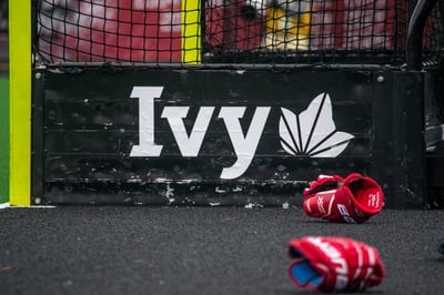 Cover image for Field Hockey Gloves