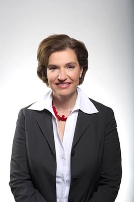Cover image for Fifteen Questions: Susan Glasser on Her Harvard Thesis, Trust, and Reporting on Trump’s Washington