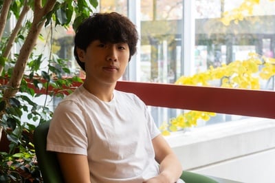Cover image for Yangzhen Chen '29 Portrait