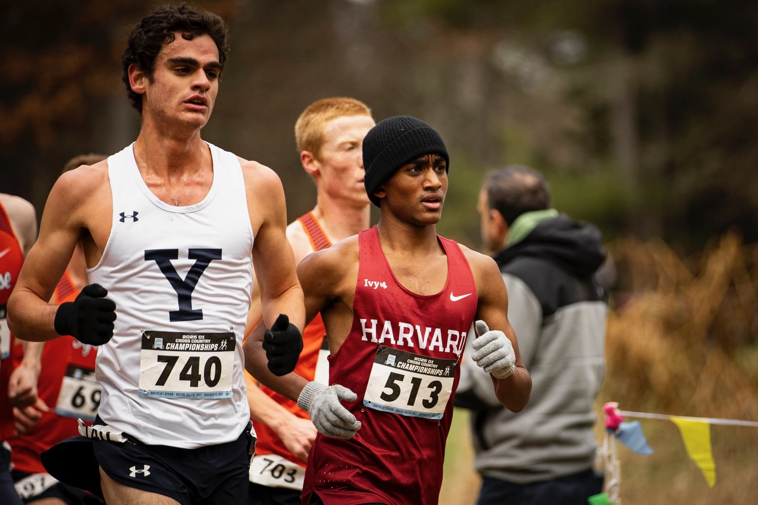 Freshman superstar Tam Gavenas finished the race with a time of 29.21.2, placing fifth at the meet. 