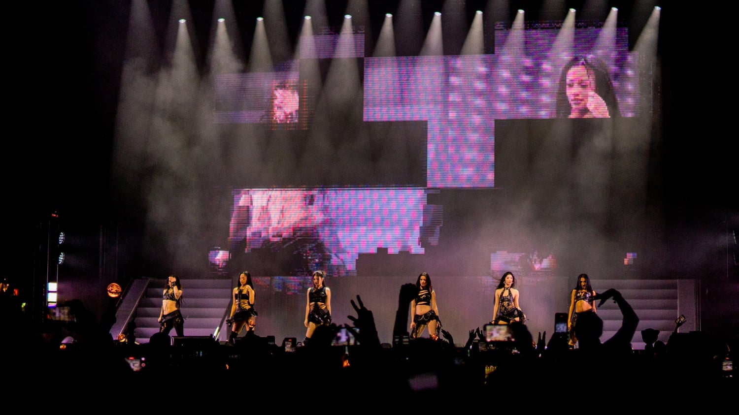 KATSEYE performed at MGM Music Hall on Nov. 19.