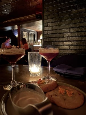 Cover image for 89 Charles Review: Stepping into Swanky Escapism
