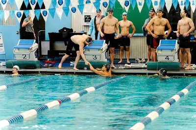 Cover image for Men's Swimming and Diving Closes Out Year in Minnesota