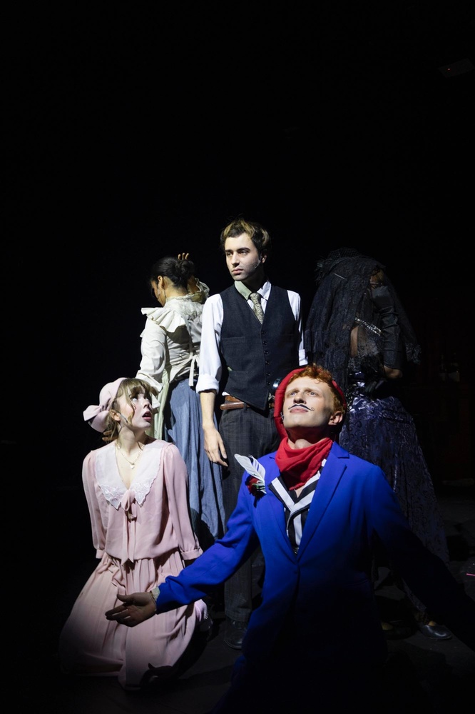 The cast of "Get a Clue" in performance.