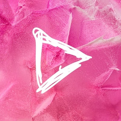 Cover image for ‘Play (Deluxe)’ Review: The Contradictions of Love
