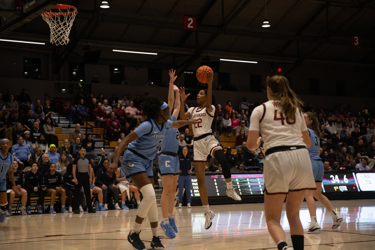Senior guard Saniyah Glenn-Bello goes up for the lefty layup from the middle of the lane against Columbia.