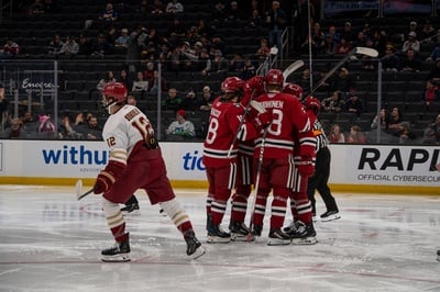 Cover image for Men’s Hockey’s Struggles Continue in Late Season Stretch, Takes 3-1 Loss to No. 14 Dartmouth