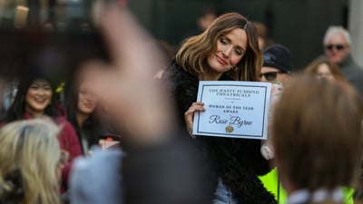 Cover image for In Photos: Hasty Pudding Theatricals Honors Rose Byrne