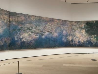 Cover image for Claude Monet Painting