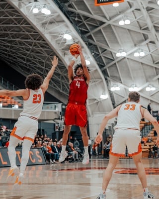 Cover image for Hinton Game Winner Seals Harvard’s Second Straight 17-Point Comeback Win Over Princeton