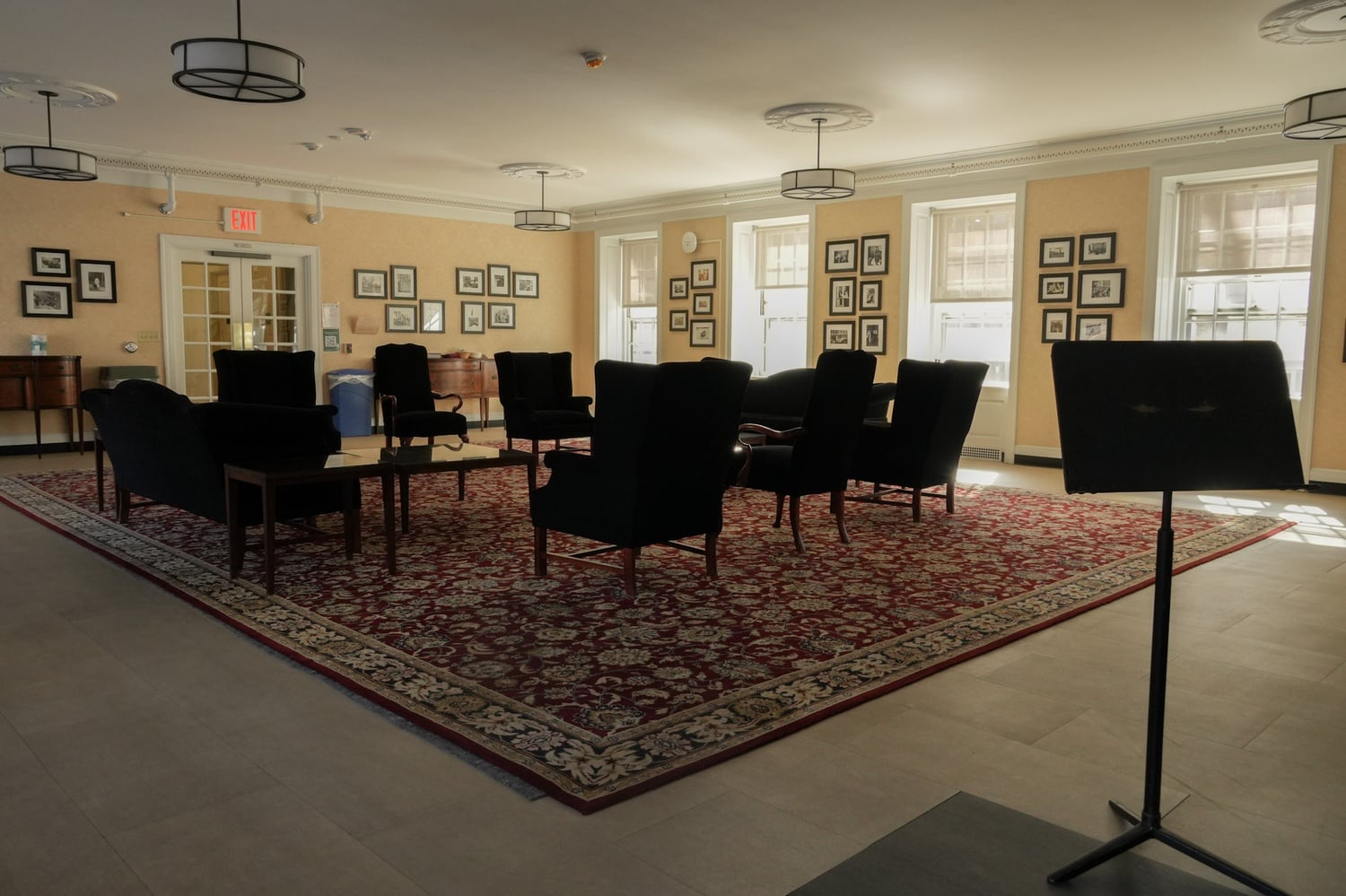 Pfoho Room