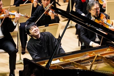 Cover image for A Night of Varied and Compelling Emotions: BSO Presents Tarkiainen’s ‘Day Night Day,’ Mozart, and Sibelius