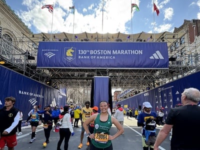 Cover image for Hannah Nguyen Runs the Marathon