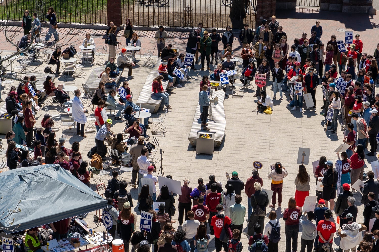 In Photos: First Week of the HGSU Strike