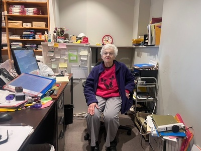 Cover image for Betsy L. Spitzer portrait