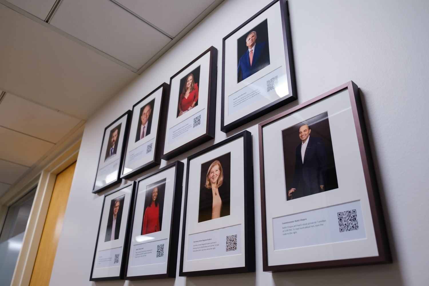 The Institute of Politics hosts the Visiting Fellows Program, drawing public figures to campus for brief residencies.