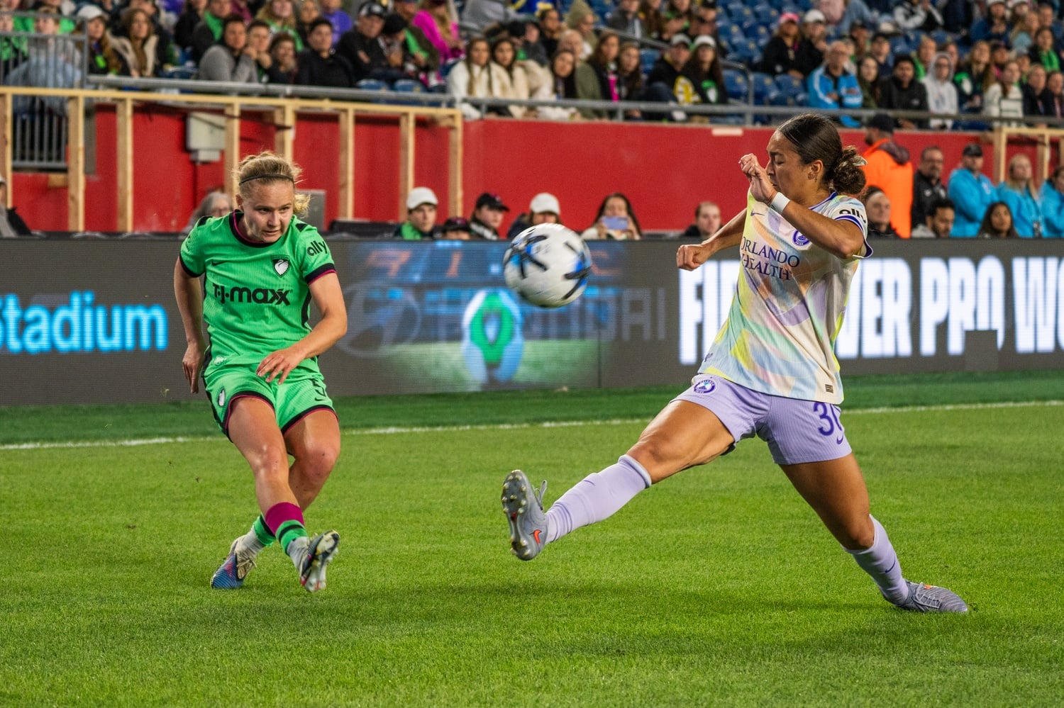 Hasbo passes the ball in the Boston Legacy's 2-1 victory over the Orlando Pride on May 12.