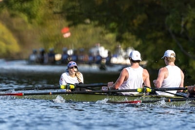 Cover image for Sylvie Spitz Guides the Crew