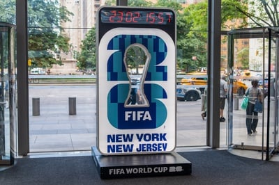 Cover image for FIFA Comes to the US