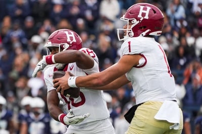 Cover image for Harvard Yale Hand off to 18