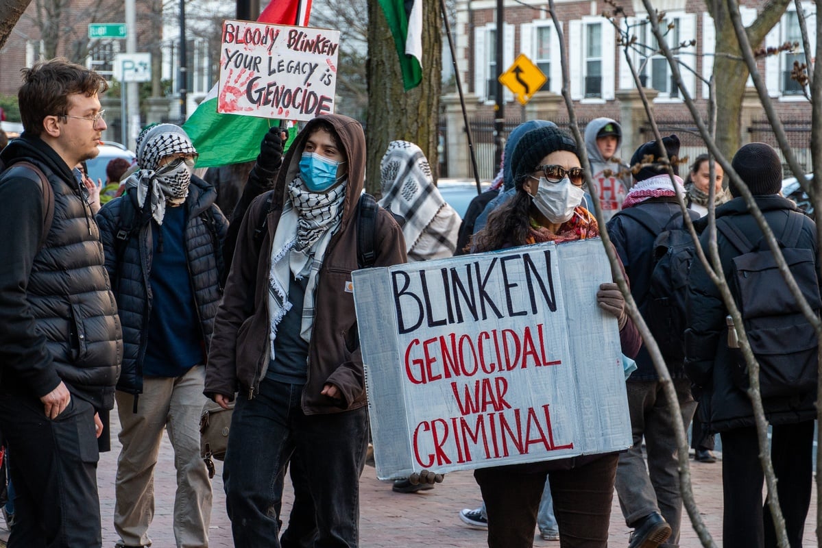 Year in Photos, March: Blinken Protest