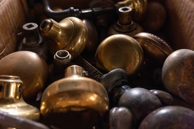 Cover image for Box of recycled door knobs