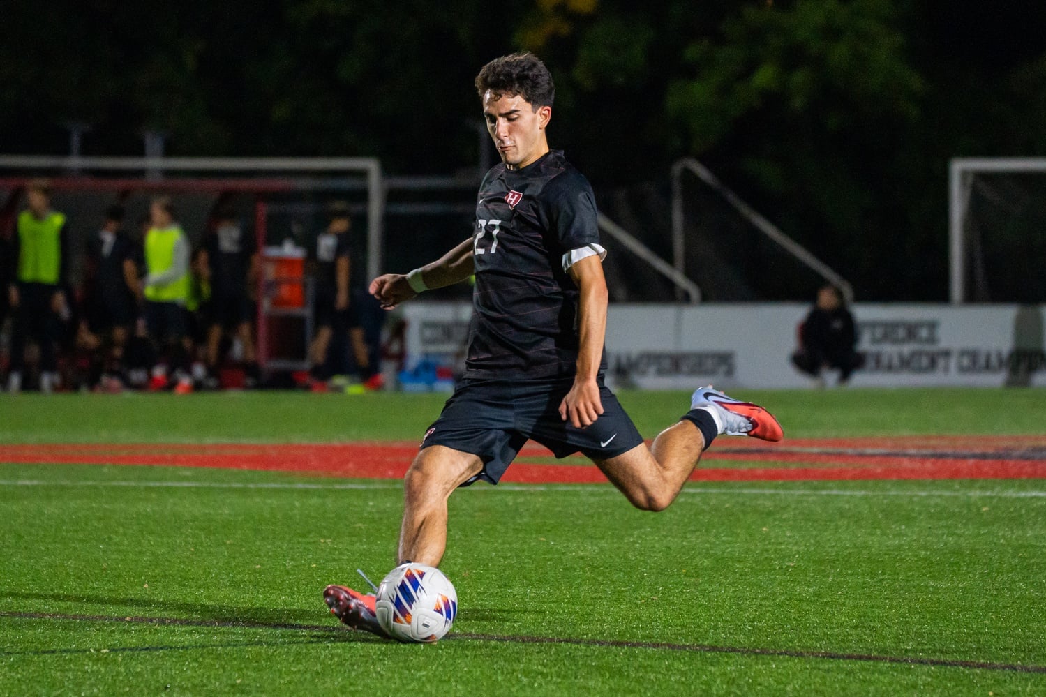 All Bark, No Bite: Men's Soccer Drops Cross-River Contest to Terriers