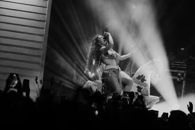 Cover image for Slayyyter Concert Review: A Party Girl Catharsis for the Ages