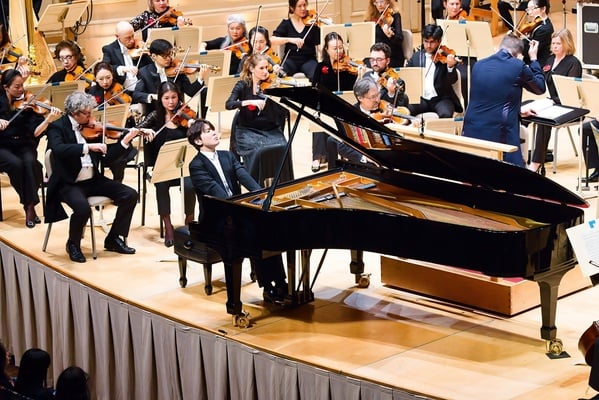 Cover image for BSO Presents a Stunning, Sonorous Rachmaninoff Concert
