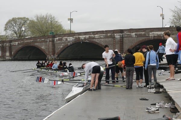 Cover image for Harvard Halts House Crew, Recreational Sculling After Longtime Director Retires