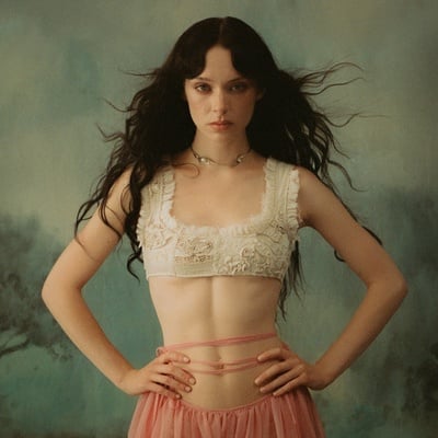 Cover image for ‘Too Cute To Be Lonely’ Single Review: Holly Humberstone’s Synth-Pop Plea