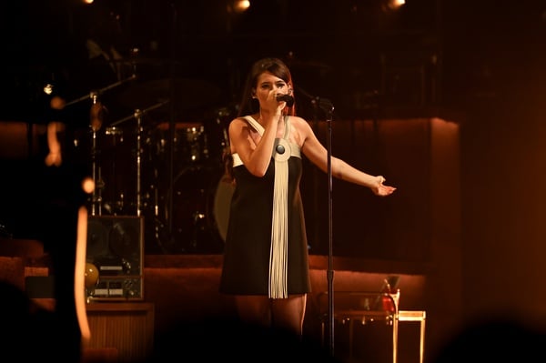 Cover image for Sienna Spiro Concert Review: A Generational Voice Shines